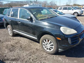 2008 Porsche Cayenne with VIN WP1AA29P98LA06837, listed as a IAAI auction lot 41837993 with 999,999 mi miles. Bid and sale history available at carsss.com. Image 6.