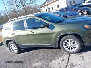 2019 Jeep Cherokee Latitude with VIN 1C4PJLCB3KD416517, listed as a IAAI auction lot 41275406 with 83,321 mi miles. Bid and sale history available at carsss.com. Image 13.