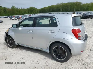 2008 Scion xD z VIN JTKKU10428J010582, wystawiony jako Copart lot #56474505 z przebiegiem 124 005 mil mil oraz Tytuł czysty. Historia ofert i sprzedaży dostępna na DreamBid. Obrazek 2.