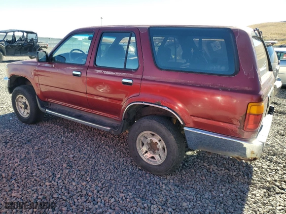 1990 Toyota 4Runner SR5 with VIN JT3VN39W1L0045568, listed as a Copart auction lot 77479074 with 433,429 mi miles and Salvage Title. Bid and sale history available at carsss.com. Image 2.