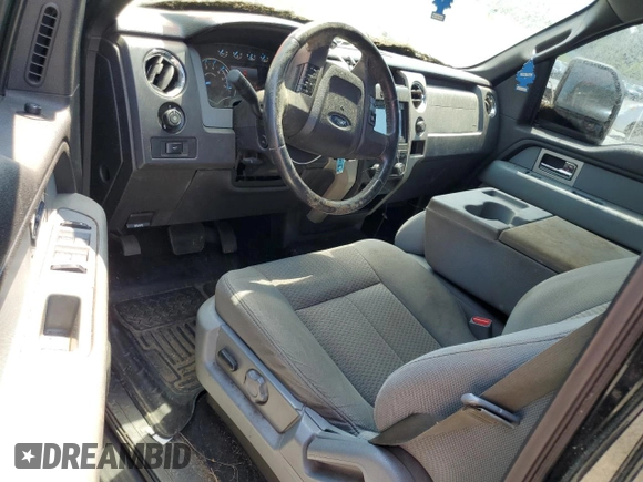 2011 Ford F-150 XLT z VIN 1FTFW1ET0BFC03567, wystawiony jako Copart lot #63981885 z przebiegiem 264 748 mil mil oraz Czysty tytuł • Clean title. Historia ofert i sprzedaży dostępna na DreamBid. Obrazek 8.