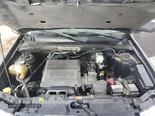 2012 Ford Escape XLT z VIN 1FMCU9DG8CKA93402, wystawiony jako Copart lot #62266845 z przebiegiem 196 779 mil mil oraz Szkoda całkowita • Salvage title. Historia ofert i sprzedaży dostępna na DreamBid. Obrazek 12.