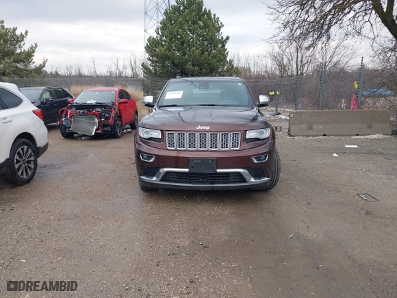 2014 Jeep Grand Cherokee Summit with VIN 1C4RJFJGXEC572752, listed as a IAAI auction lot 41905142 with 205,858 mi miles. Bid and sale history available at carsss.com. Image 12.