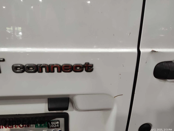 2013 Ford Transit Connect XLT with VIN NM0LS7BN6DT157669, listed as a IAAI auction lot 42751035 with 149,399 mi miles and . Bid and sale history available at DreamBid. Image 22.