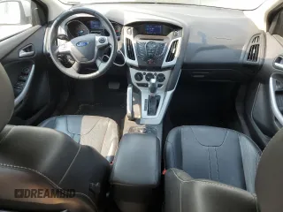 2014 Ford Focus SE with VIN 1FADP3F22EL110454, listed as a Copart auction lot 70076854 with 98,577 mi miles and Salvage Title. Bid and sale history available at carsss.com. Image 8.