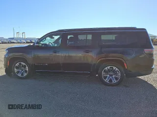 2023 Jeep Wagoneer Series II with VIN 1C4SJSBPXPS569738, listed as a Copart auction lot 44461015 with 38,621 mi miles and Clean title. Bid and sale history available at DreamBid. Image 2.