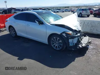 2019 Lexus ES 350 with VIN 58ABZ1B15KU032601, listed as a IAAI auction lot 42334337 with 82,599 mi miles and . Bid and sale history available at DreamBid. Image 1.