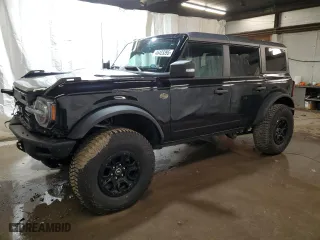 2024 Ford Bronco Wildtrak with VIN 1FMEE2BP1RLA76928, listed as a Copart auction lot 46423395 with 4,873 mi miles and Salvage Title. Bid and sale history available at carsss.com. Image 1.