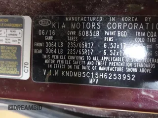 2017 Kia Sedona LX with VIN KNDMB5C15H6253952, listed as a IAAI auction lot 41881832 with 149,172 mi miles. Bid and sale history available at carsss.com. Image 9.