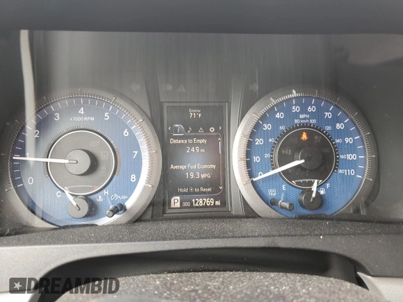 2016 Toyota Sienna XLE with VIN 5TDYK3DC8GS715148, listed as a Copart auction lot 57834045 with 128,769 mi miles and Salvage title. Bid and sale history available at DreamBid. Image 9.