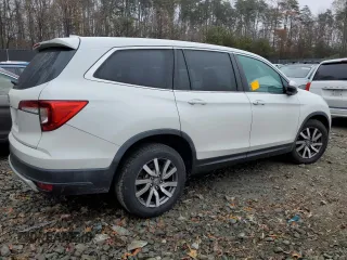 2020 Honda Pilot EX-L with VIN 5FNYF5H56LB020029, listed as a Copart auction lot 84160004 with 92,825 mi miles and Salvage Title. Bid and sale history available at carsss.com. Image 3.