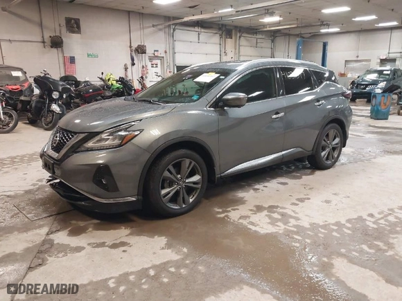 2019 Nissan Murano S with VIN 5N1AZ2MSXKN120195, listed as a IAAI auction lot 41031397 with 61,161 mi miles. Bid and sale history available at carsss.com. Image 2.