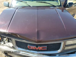 1997 GMC Suburban with VIN 3GKFK16R4VG518331, listed as a Copart auction lot 56241425 with 265,201 mi miles and Non repairable. Bid and sale history available at DreamBid. Image 11.