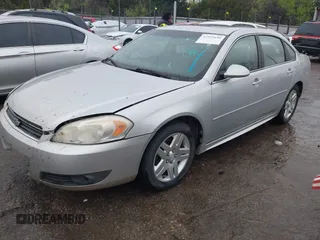 2012 Chevrolet Impala LT Fleet with VIN 2G1WG5E3XC1247517, listed as a IAAI auction lot 41951635 with 184,635 mi miles and . Bid and sale history available at DreamBid. Image 17.