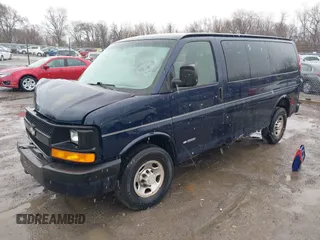 2006 Chevrolet Express Passenger z VIN 1GAHG35U361153432, wystawiony jako IAAI lot #41593860 z przebiegiem 160 774 mil mil oraz . Historia ofert i sprzedaży dostępna na DreamBid. Obrazek 2.