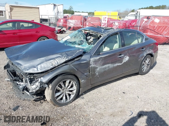 2015 Infiniti Q50 Premium with VIN JN1BV7AR4FM411454, listed as a IAAI auction lot 41707936 with 1 mi miles. Bid and sale history available at carsss.com. Image 2.