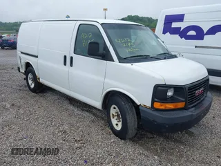 2012 GMC Savana Cargo z VIN 1GTW7FCA3C1186368, wystawiony jako IAAI lot #42127175 z przebiegiem 512 034 mil mil oraz . Historia ofert i sprzedaży dostępna na DreamBid. Obrazek 1.
