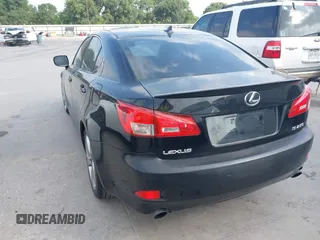 2008 Lexus IS 250 with VIN JTHBK262X85069931, listed as a IAAI auction lot 42077107 with 189,961 mi miles. Bid and sale history available at carsss.com. Image 3.