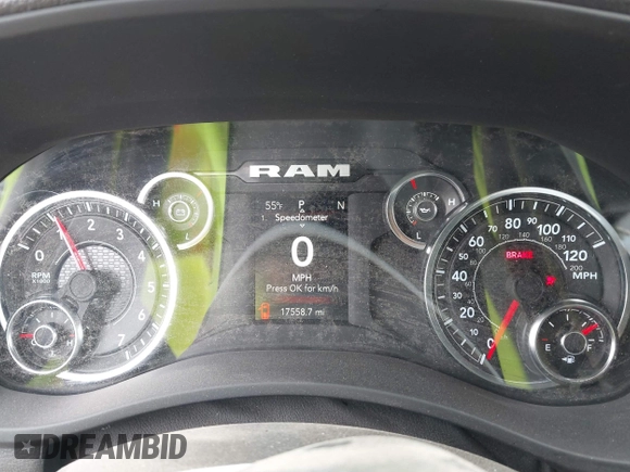 2024 Ram 2500 Tradesman with VIN 3C6UR5HJXRG161540, listed as a IAAI auction lot 42193008 with 17,558 mi miles and . Bid and sale history available at DreamBid. Image 7.