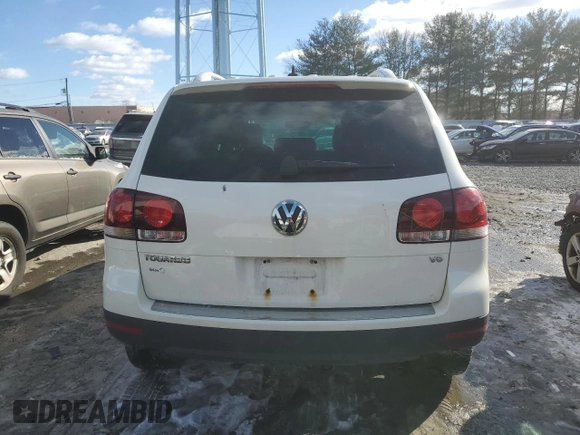 2010 Volkswagen Touareg VR6 with VIN WVGBF7A92AD003436, listed as a Copart auction lot 87545585 with 145,716 mi miles and Clean Title. Bid and sale history available at DreamBid. Image 6.