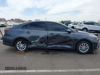 2021 Kia Forte LXS z VIN 3KPF24AD0ME300230, wystawiony jako IAAI lot #42373994 z przebiegiem 60 823 mil mil oraz . Historia ofert i sprzedaży dostępna na DreamBid. Obrazek 6.