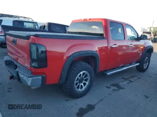 2010 GMC Sierra 1500 with VIN 3GTXKVE21AG256015, listed as a Copart auction lot 81150644 with 209,411 mi miles and Salvage Title. Bid and sale history available at DreamBid. Image 3.