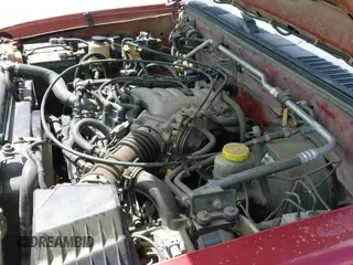 2001 Nissan Frontier XE с VIN 1N6ED27T41C309120, выставлен на аукционе IAAI как лот 41822837 с пробегом 270 318 миль миль и . История ставок и продаж доступна на DreamBid. Изображение 17.