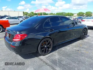 2017 Mercedes-Benz E 300 Luxury with VIN WDDZF4JB8HA054123, listed as a IAAI auction lot 39716802 with 112,008 mi miles and . Bid and sale history available at carsss.com. Image 4.
