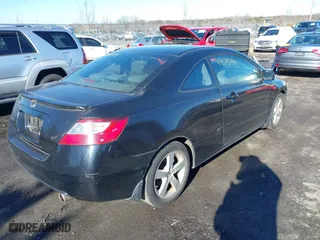 2008 Honda Civic Cpe EX-L with VIN 2HGFG12908H580575, listed as a IAAI auction lot 41579794 with 198,065 mi miles. Bid and sale history available at carsss.com. Image 4.