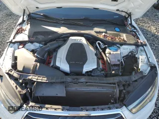 2018 Audi A7 Premium Plus with VIN WAUW3AFC0JN058832, listed as a Copart auction lot 46871925 with 38,114 mi miles and Salvage Title. Bid and sale history available at carsss.com. Image 11.
