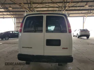 2004 GMC Savana Cargo Van with VIN 1GTHG35UX41162620, listed as a Copart auction lot 42959915 with 222,316 mi miles and Salvage Title. Bid and sale history available at carsss.com. Image 6.