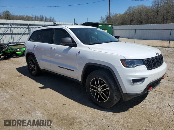 2018 Jeep Grand Cherokee Trailhawk with VIN 1C4RJFLG9JC274619, listed as a Copart auction lot 50354745 with 104,581 mi miles and Salvage title. Bid and sale history available at DreamBid. Image 4.