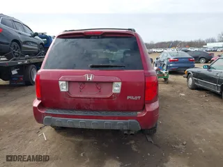 2003 Honda Pilot EX with VIN 2HKYF18543H556374, listed as a IAAI auction lot 41748467 with 207,343 mi miles. Bid and sale history available at carsss.com. Image 17.