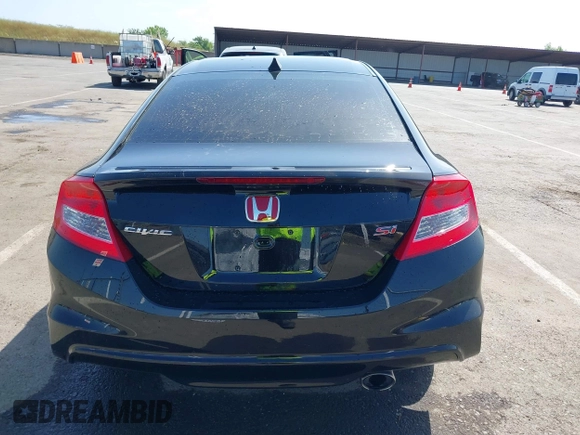 2012 Honda Civic Si с VIN 2HGFG4A55CH706065, выставлен на аукционе IAAI как лот 42104080 с пробегом 83 015 миль миль и . История ставок и продаж доступна на DreamBid. Изображение 17.