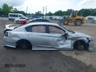 2013 Honda Accord EX z VIN 1HGCR2F73DA162760, wystawiony jako IAAI lot #42473307 z przebiegiem Nie podano mil oraz . Historia ofert i sprzedaży dostępna na DreamBid. Obrazek 13.