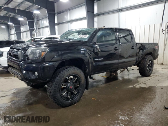 2012 Toyota Tacoma with VIN 3TMMU4FN9CM045018, listed as a Copart auction lot 86800104 with 205,942 mi miles and Salvage title. Bid and sale history available at DreamBid. Image 1.