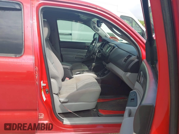 2014 Toyota Tacoma with VIN 3TMMU4FN8EM068048, listed as a IAAI auction lot 42548095 with 126,332 mi miles and . Bid and sale history available at DreamBid. Image 5.