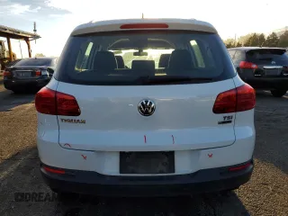 2016 Volkswagen Tiguan SE with VIN WVGBV7AX0GW528462, listed as a Copart auction lot 49254155 with 97,202 mi miles and Salvage Title. Bid and sale history available at DreamBid. Image 6.