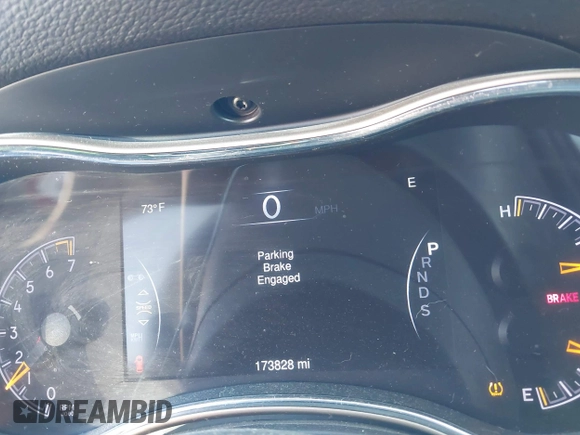 2015 Jeep Grand Cherokee Limited with VIN 1C4RJFBG5FC836296, listed as a IAAI auction lot 41803918 with 173,828 mi miles. Bid and sale history available at carsss.com. Image 7.