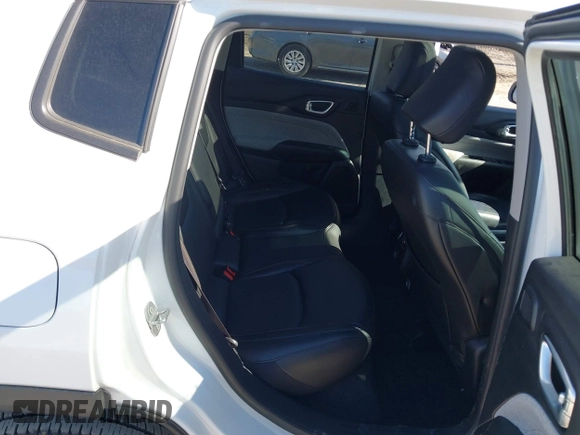 2022 Jeep Compass Latitude Lux с VIN 3C4NJDFB5NT172425, выставлен на аукционе IAAI как лот 41800293 с пробегом 34 588 миль миль и . История ставок и продаж доступна на DreamBid. Изображение 8.