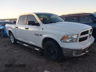 2015 Ram 1500 Lone Star z VIN 1C6RR6LT5FS630364, wystawiony jako IAAI lot #40845483 z przebiegiem 180 012 mil mil oraz . Historia ofert i sprzedaży dostępna na DreamBid. Obrazek 1.