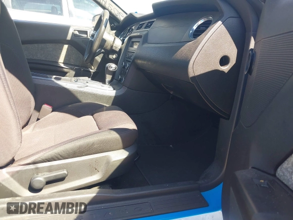 2012 Ford Mustang V6 with VIN 1ZVBP8EM7C5203745, listed as a IAAI auction lot 41757054 with 236,890 mi miles and . Bid and sale history available at DreamBid. Image 5.