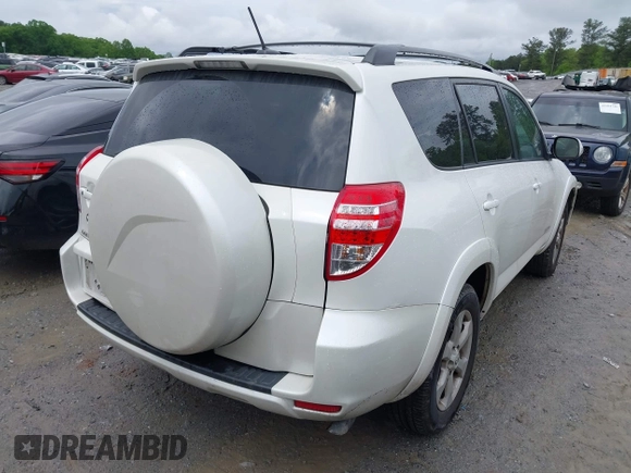 2010 Toyota RAV4 Limited с VIN 2T3YK4DV1AW008258, выставлен на аукционе IAAI как лот 42043403 с пробегом 145 847 миль миль и . История ставок и продаж доступна на DreamBid. Изображение 4.