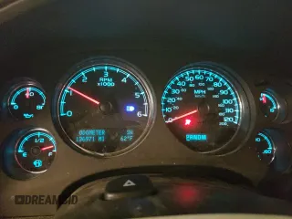 2011 Chevrolet Tahoe LT z VIN 1GNSKBE04BR366265, wystawiony jako Copart lot #55058045 z przebiegiem 136 971 mil mil oraz Szkoda całkowita • Salvage title. Historia ofert i sprzedaży dostępna na DreamBid. Obrazek 9.
