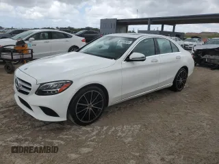 2021 Mercedes-Benz C 300 z VIN W1KWF8DB3MR651133, wystawiony jako Copart lot #55439485 z przebiegiem 89 802 mil mil oraz Czysty tytuł • Clean title. Historia ofert i sprzedaży dostępna na DreamBid. Obrazek 1.