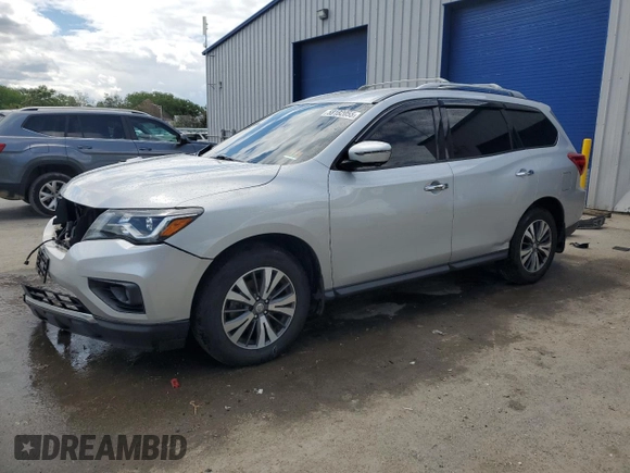 2017 Nissan Pathfinder Platinum z VIN 5N1DR2MMXHC686473, wystawiony jako Copart lot #58182055 z przebiegiem 252 933 mil mil oraz Szkoda całkowita • Salvage title. Historia ofert i sprzedaży dostępna na DreamBid. Obrazek 1.