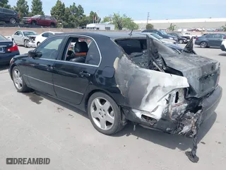 2004 Lexus LS 430 with VIN JTHBN36F740150599, listed as a IAAI auction lot 42056041 with 279,382 mi miles. Bid and sale history available at carsss.com. Image 3.