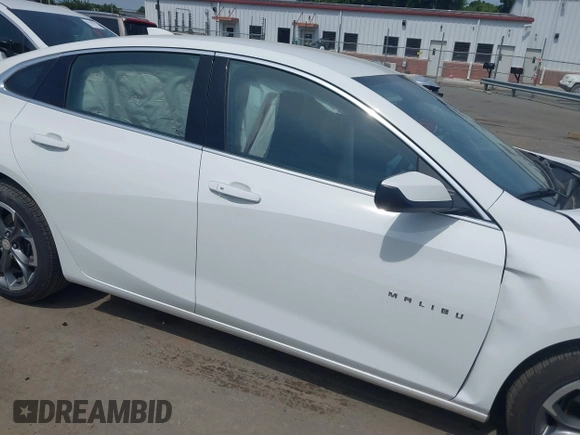 2024 Chevrolet Malibu LT with VIN 1G1ZD5ST5RF140452, listed as a IAAI auction lot 42174072 with 29,916 mi miles and . Bid and sale history available at DreamBid. Image 13.