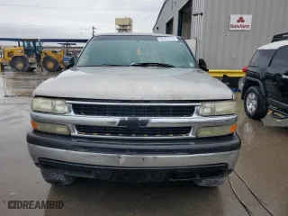 2001 Chevrolet Tahoe LT with VIN 1GNEC13T21R156926, listed as a Copart auction lot 43191715 with 284,182 mi miles and Salvage Title. Bid and sale history available at carsss.com. Image 5.