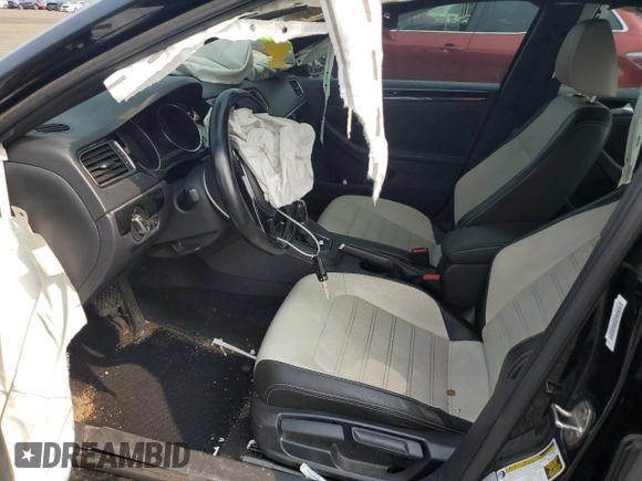 2015 Volkswagen Jetta SE with VIN 3VWD17AJ5FM217805, listed as a Copart auction lot 58812305 with 132,573 mi miles and Salvage title. Bid and sale history available at DreamBid. Image 7.